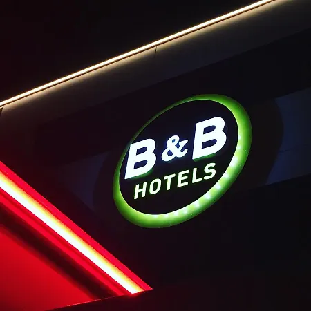Hotel Expo 3*